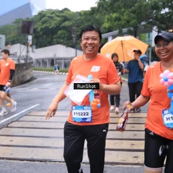 Runner Photo 7933605