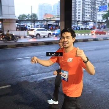 Runner Photo 7933607