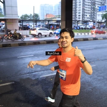 Runner Photo 7933618