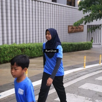 Runner Photo 7933644