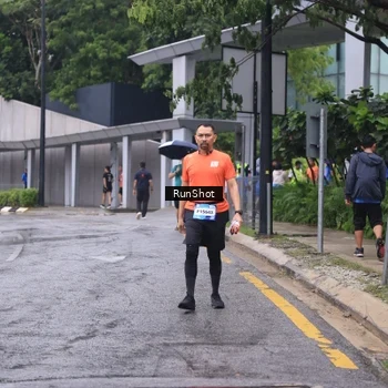 Runner Photo 7933652