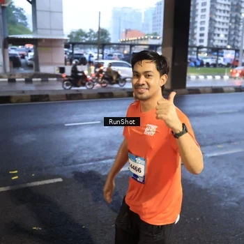 Runner Photo 7933662