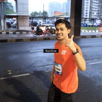 Runner Photo 7933670