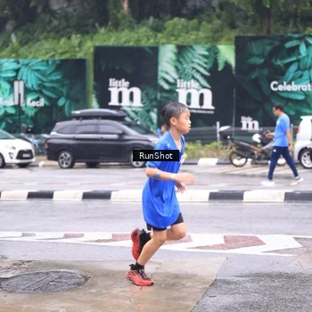 Runner Photo 7933687