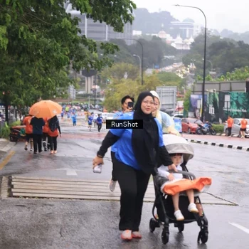 Runner Photo 7933711