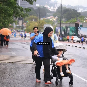 Runner Photo 7933720