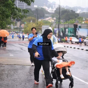 Runner Photo 7933722