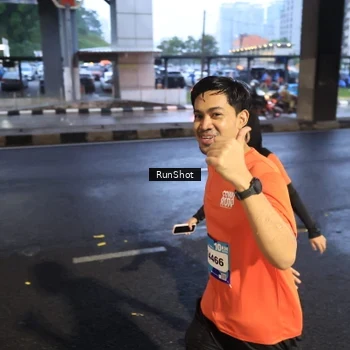 Runner Photo 7933728