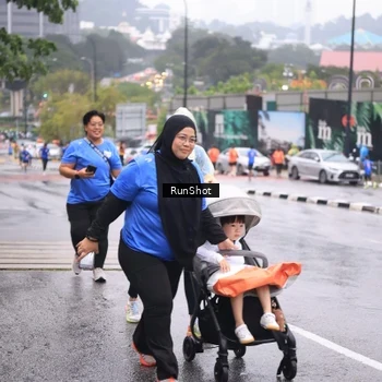 Runner Photo 7933729