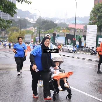 Runner Photo 7933732