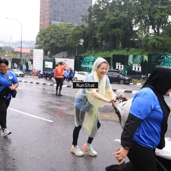 Runner Photo 7933744