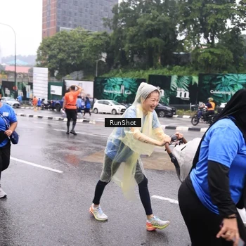 Runner Photo 7933745