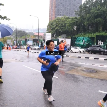 Runner Photo 7933751