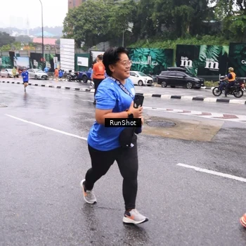 Runner Photo 7933760