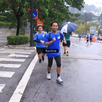 Runner Photo 7933840