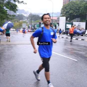 Runner Photo 7933849