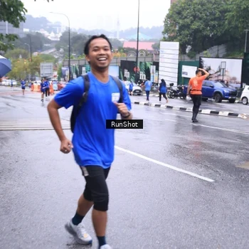 Runner Photo 7933850