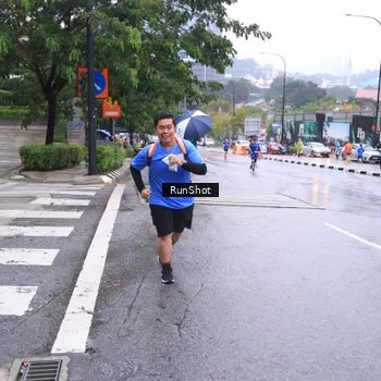 Runner Photo 7933859