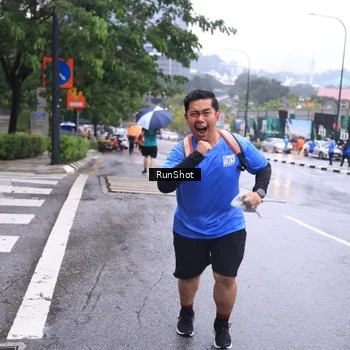 Runner Photo 7933869