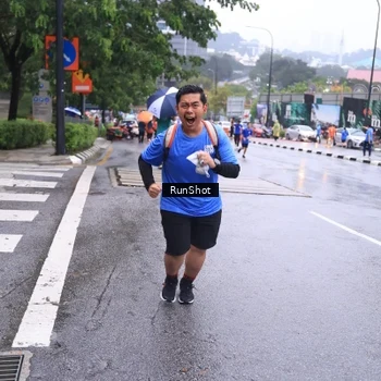 Runner Photo 7933871