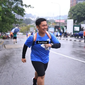 Runner Photo 7933879