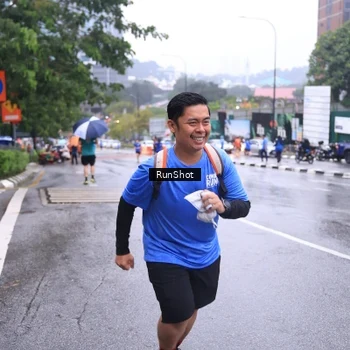 Runner Photo 7933883