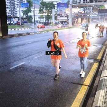 Runner Photo 7933910