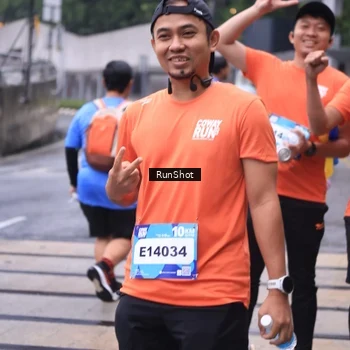 Runner Photo 7933928