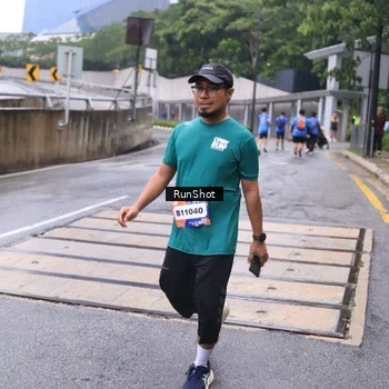 Runner Photo 7933947