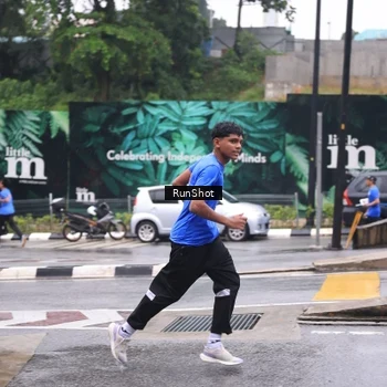 Runner Photo 7933966