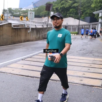 Runner Photo 7933967