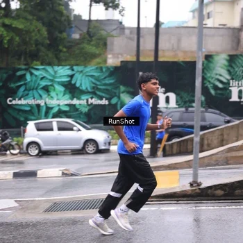 Runner Photo 7933970