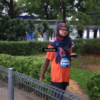 Runner Photo 7933979
