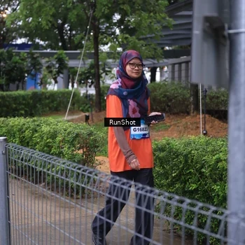 Runner Photo 7933980