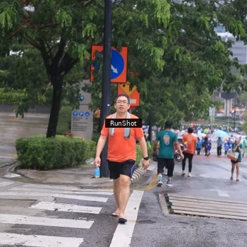 Runner Photo 7933988