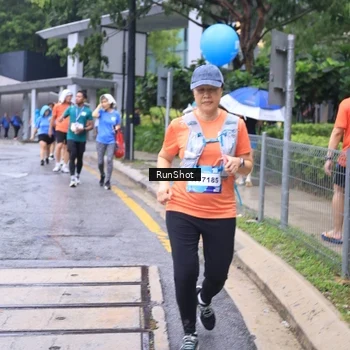 Runner Photo 7934014