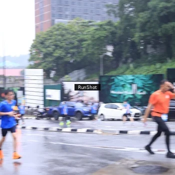 Runner Photo 7934018