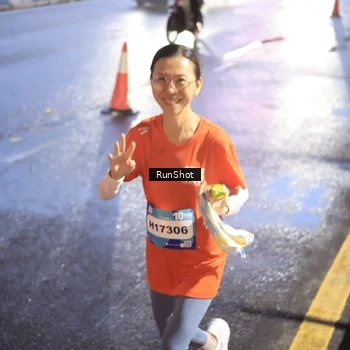 Runner Photo 7934039