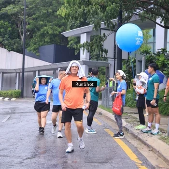 Runner Photo 7934059