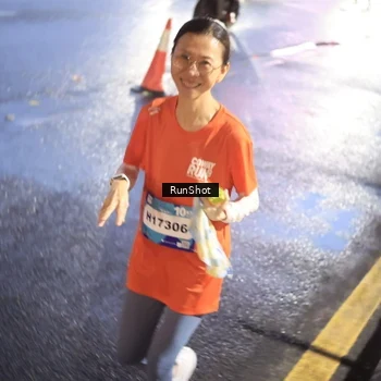 Runner Photo 7934062