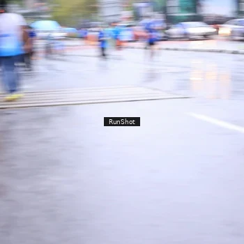Runner Photo 7934076