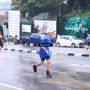 Runner Photo 7934092