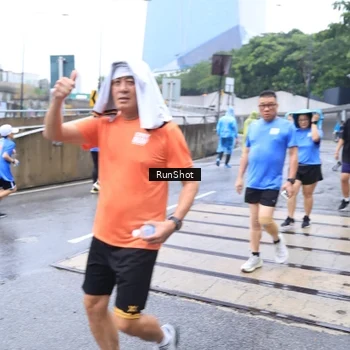 Runner Photo 7934102