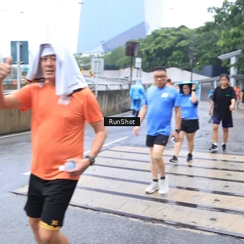 Runner Photo 7934106
