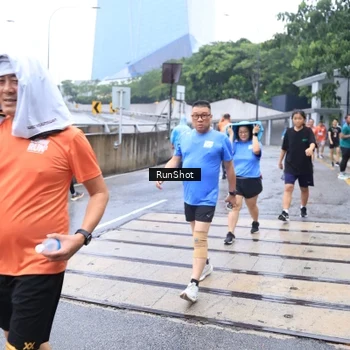 Runner Photo 7934109