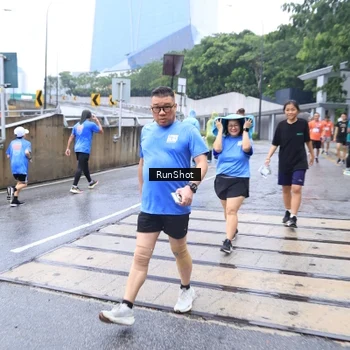 Runner Photo 7934113