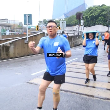 Runner Photo 7934122