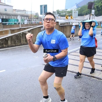 Runner Photo 7934133