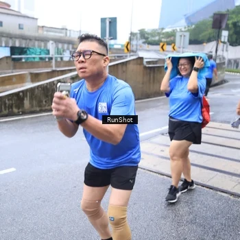 Runner Photo 7934137