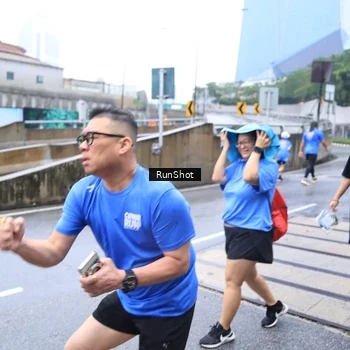 Runner Photo 7934138